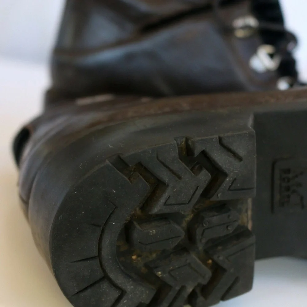 Old School Youth 6‎ Sorel Leather Hikers